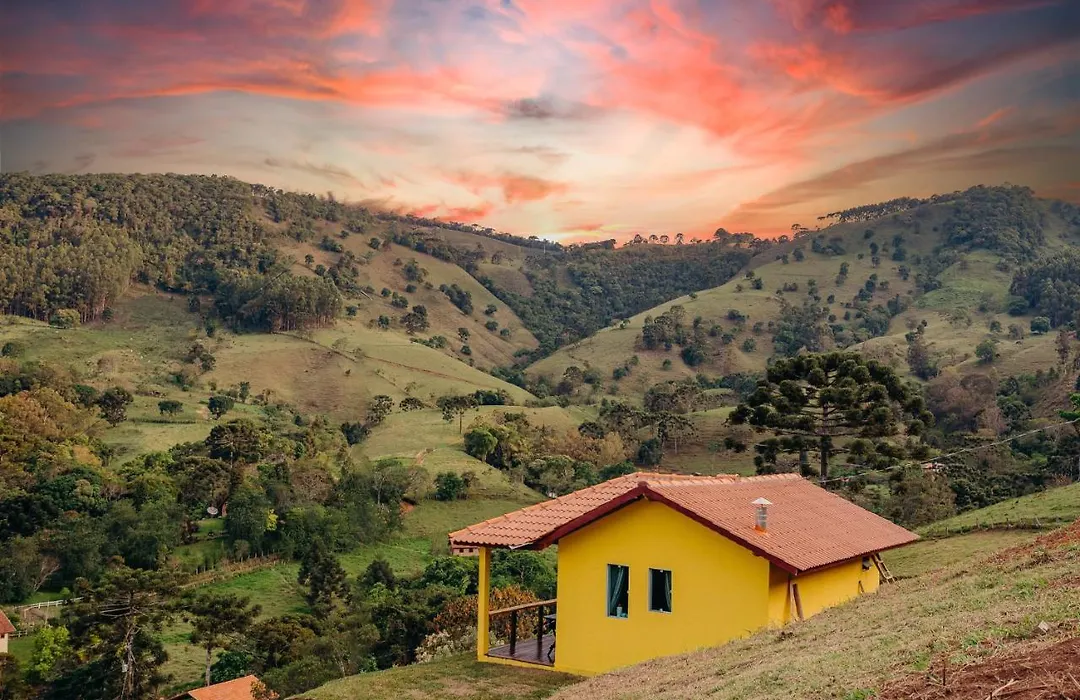 Chales Pico Da Lua Goncalves-1